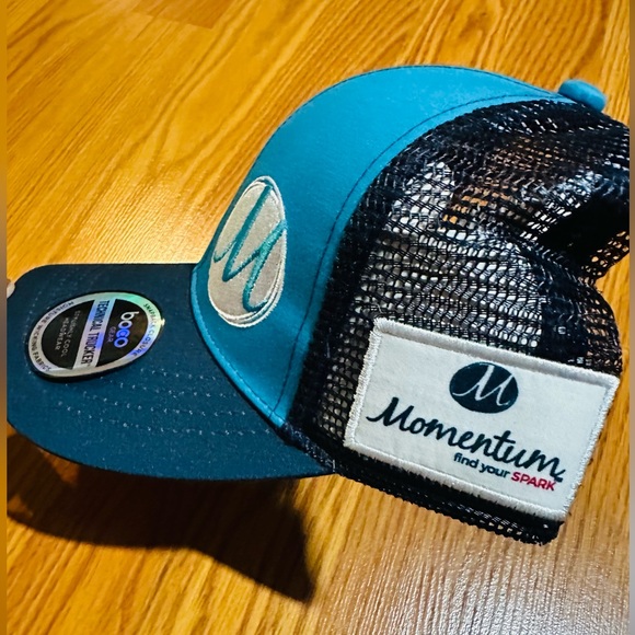 NWT Boco Technical Trucker Hat - Momentum - Picture 3 of 7